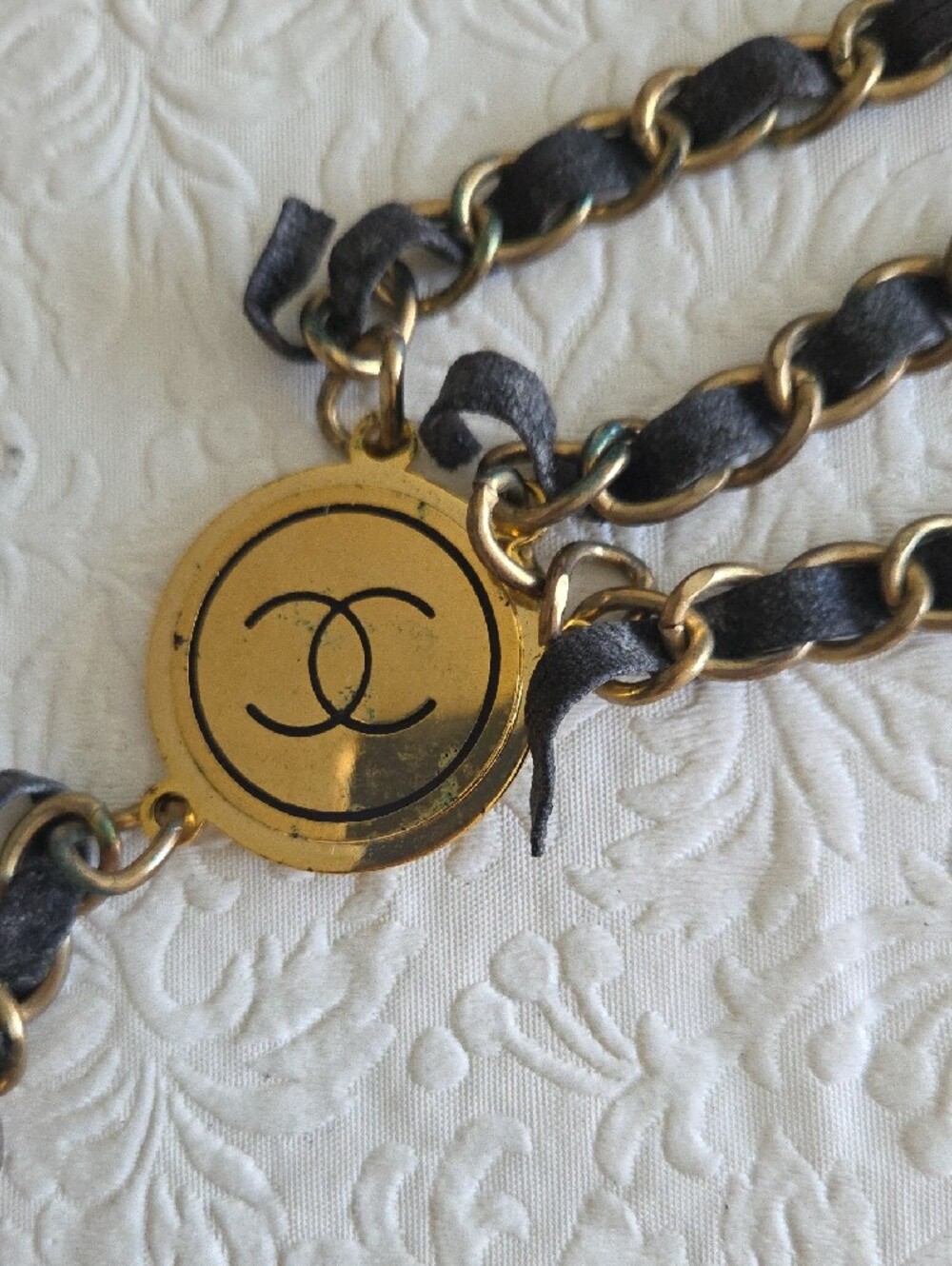 Designer-Inspired Black and Gold Chain Belt with Medallions - Picture 3 of 6